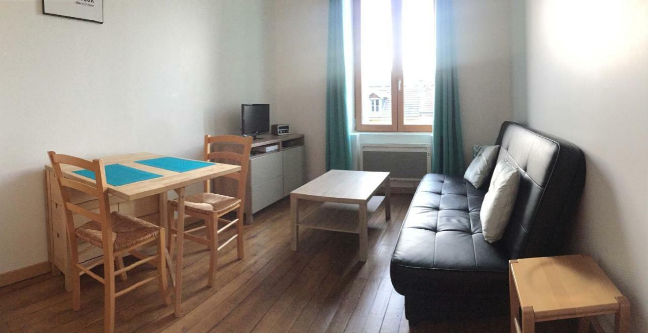 Apartament Le Victor Hugo Aix-les-Bains Zewnętrze zdjęcie